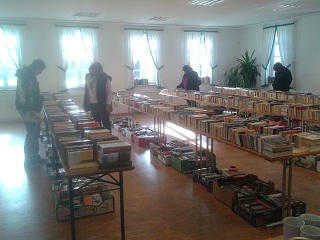 Foto vom Bücherflohmarkt 2012